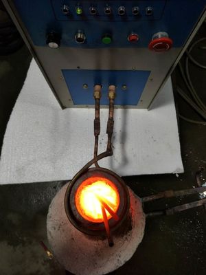 Mini 1kg 5kg 10kg Besi Tembaga Emas Perak Pemanasan Tungku Induksi