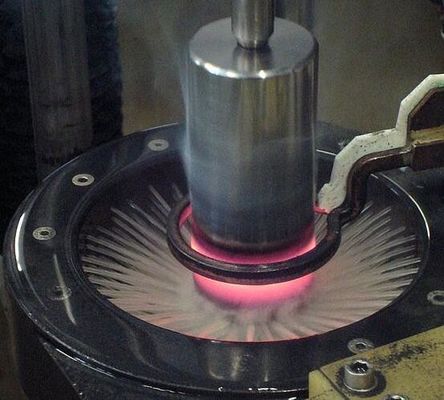 Bagian Logam Rantai Tabung Pipa Induksi Pengerasan Peralatan Pemanasan Pendinginan